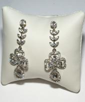 Серьги подвески со стразами Серьги подвески со стразами