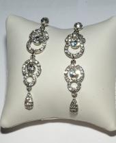 Серьги подвески со стразами