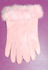 Перчатки женские кожаные с меховой отделкой Перчатки женские кожаные с меховой отделкой