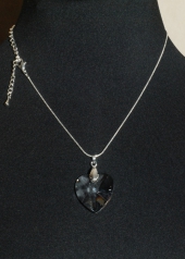 Колье с кристаллом "Сердце"