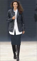 Куртка женская кожаная с асимметричной застежкой-молнией, со склада в Москве Куртка женская кожаная с асимметричной застежкой-молнией, со склада в Москве