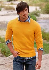 Пуловер мужской с округлым вырезом горловины, со склада в Москве